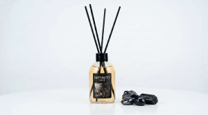 Raumduft / Reed-Diffusor, 110 ml – SCHWARZER KRISTALL