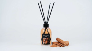 Raumduft / Reed-Diffusor, 110 ml – SANDELHOLZ